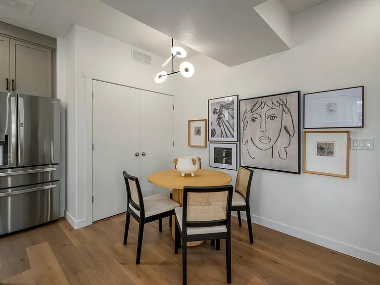 Azure Townhomes Phase I — Photo 20
