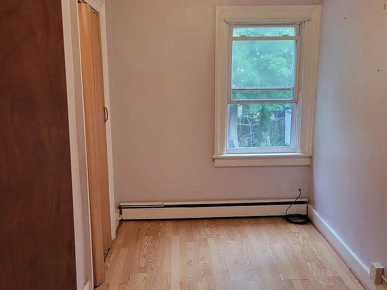 99-101 E Main St #1 — Photo 9