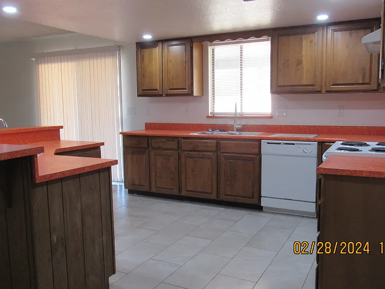 2571 Talisman Ln — Photo 6