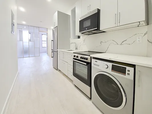 Rented by Brighton Management | media 10