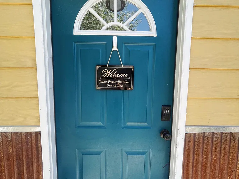 220 N Center St — Photo 13