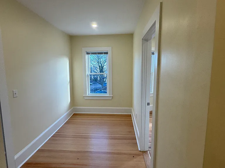 35 George St #2 — Photo 24