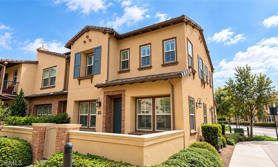 371 Adalina Ln
