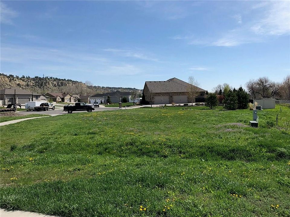 2nd image of 3782 Vickery Ct