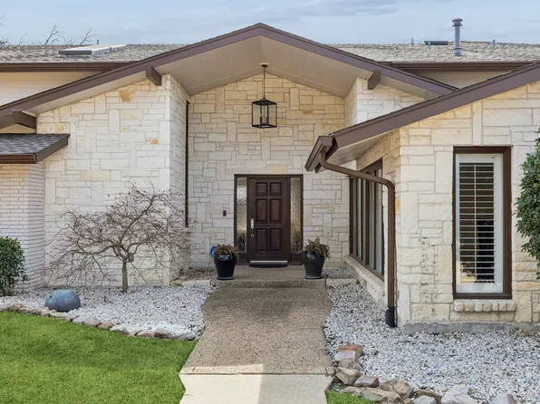 7040 Oakbluff Dr, Dallas, TX 75254