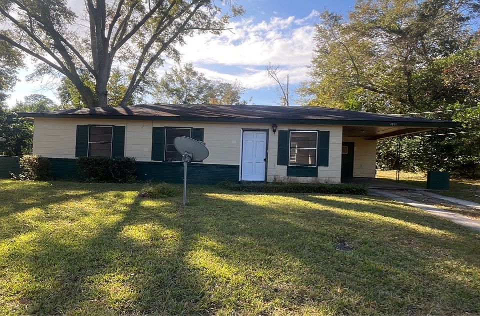 1st image of 1511 Evelyn Ave