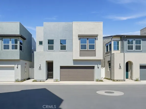 1021 E Overlook Dr, Orange, CA 92867