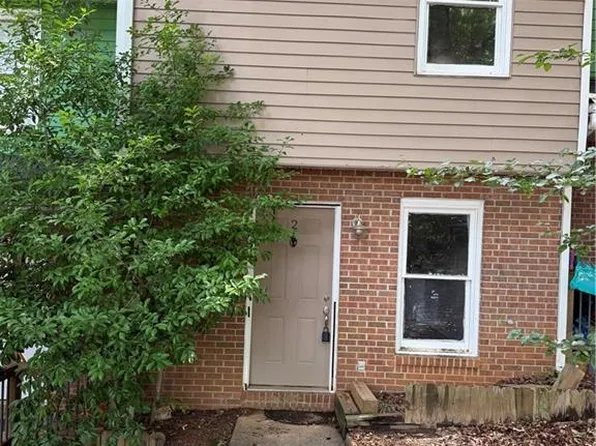5149 Spring St, Flowery Branch, GA 30542