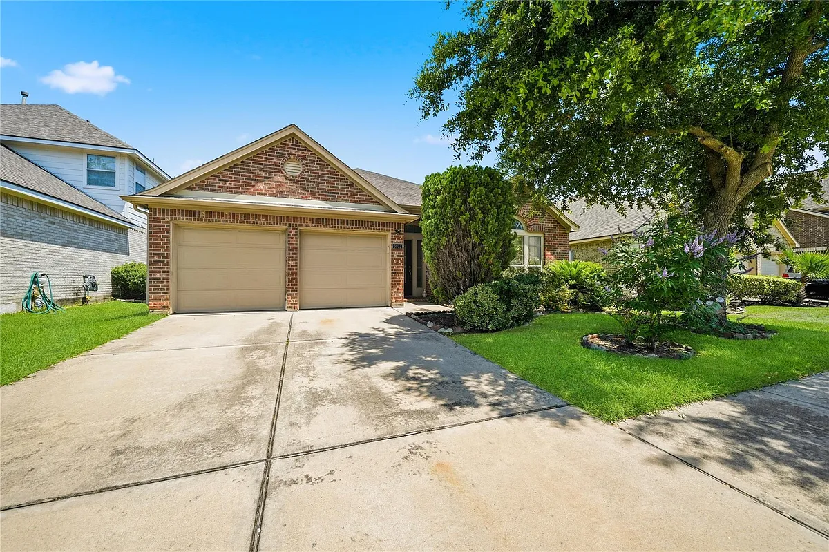 Building Photo - 3802 Windmill Links Dr