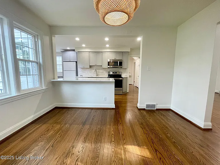 129 Heady Ave — Photo 3