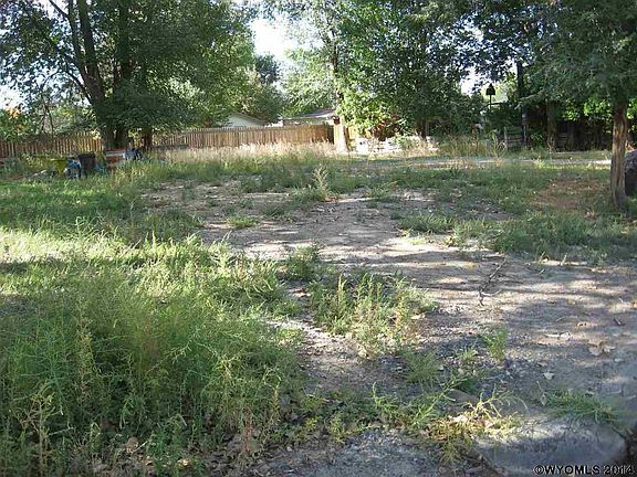 5th image of 217 6th Ave N