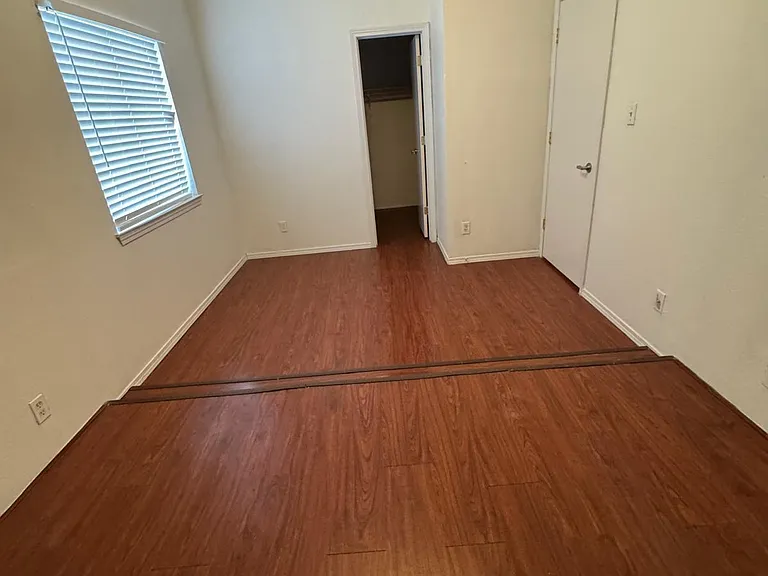 3033 Tierra Humeda Dr — Photo 26