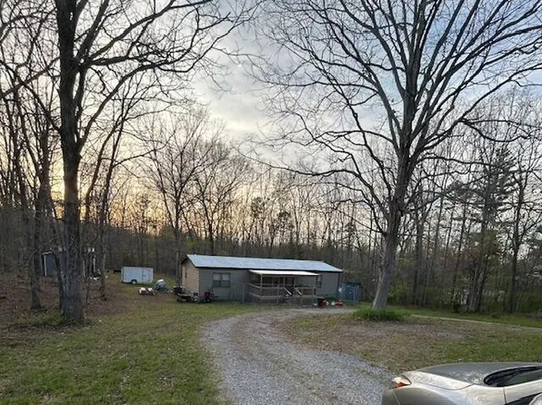 1223 Sheppard Rd, Jamestown, TN 38556