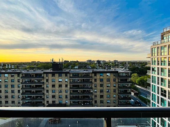 5th image of 80 Esther Lorrie Dr #1020