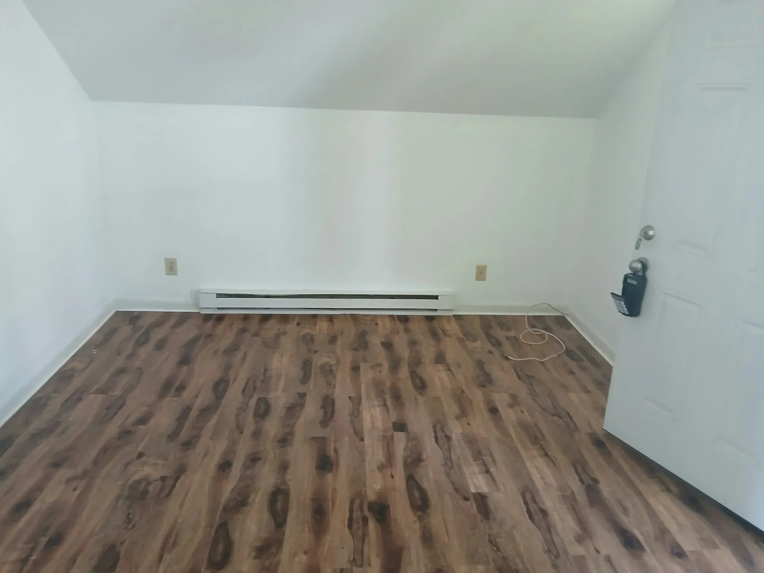 1261 NY-7, Unit 15 — Photo 3
