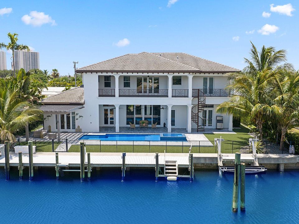 1st image of 1200 Bimini Lane