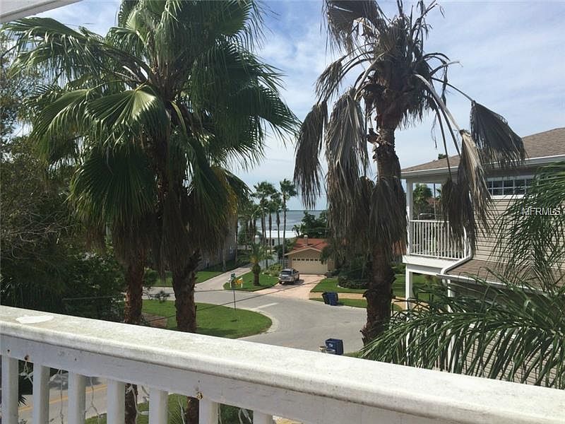 2nd image of 190 Shore Dr