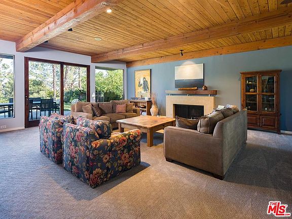 5th image of 4144 Clear Valley Dr