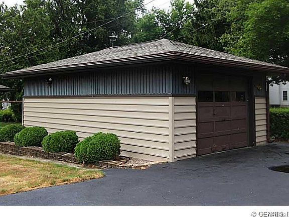 3rd image of 153 Salmon Creek Dr