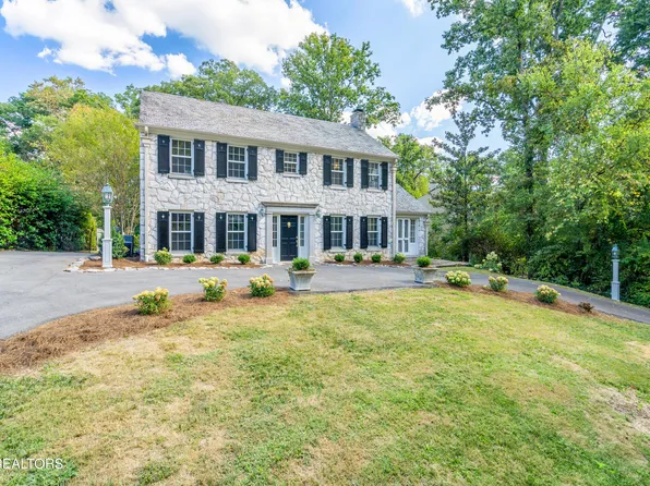 512 Forest Hills Blvd, Knoxville, TN 37919