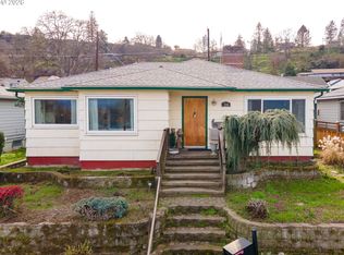 724 E 14th St, The Dalles, OR