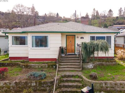 724 E 14th St, The Dalles, OR, 97058