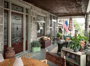 126 S Church St #1, Mohnton, PA