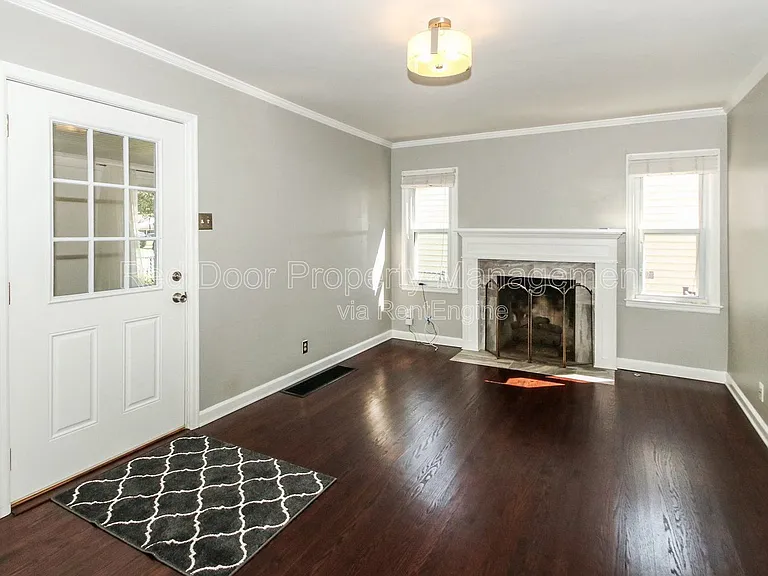 1723 Broad Ripple Ave — Photo 7