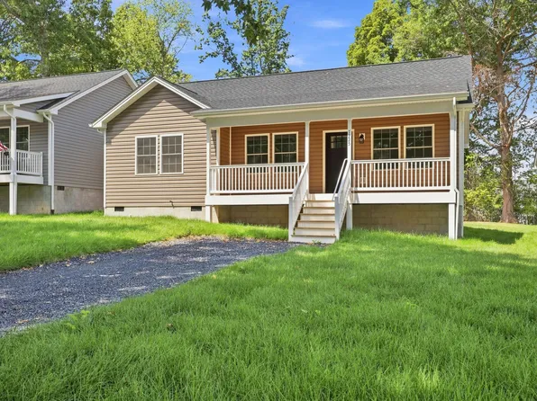 1225 Jackson Ave, Waynesboro, VA 22980