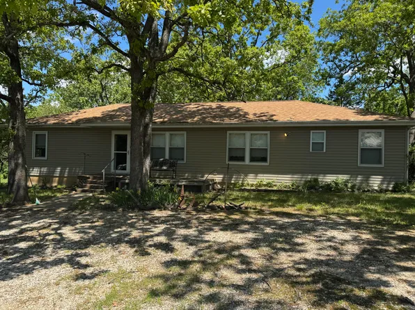1133 E 318th Road, Flemington, MO 65650