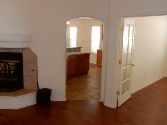 5th image of 6819 Country Glen Ct NW
