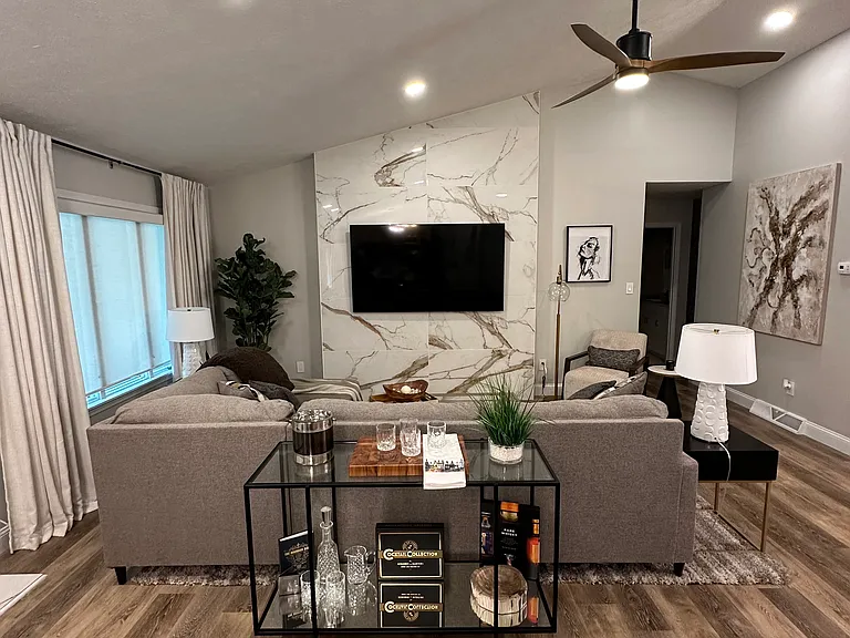 1011 Greystone Cir — Photo 22