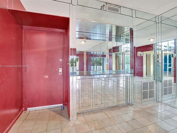4th image of 4001 Hillcrest Dr APT 110