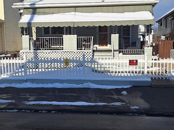 2nd image of 1947 Myrtle St