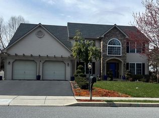 42 Virginia Ave, Sinking Spring, PA 19608