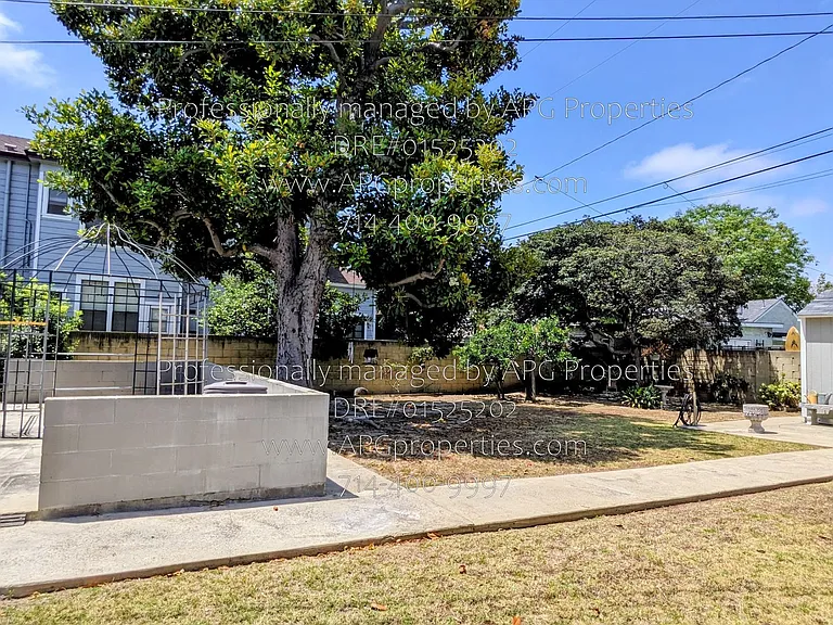 1022 N Baker St — Photo 9