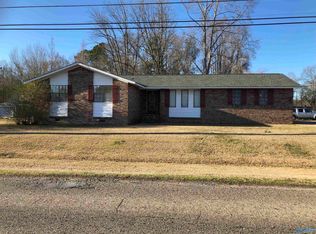 2126 Cedar Bend Rd S, Southside, AL 35907