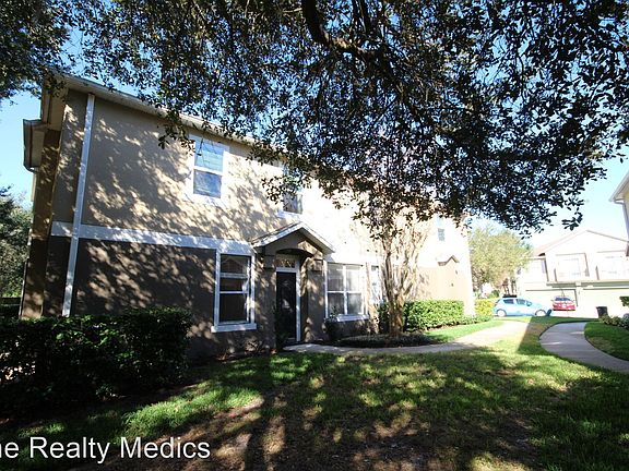 3rd image of 1330 San Jacinto Cir