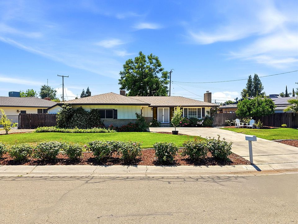1st image of 2709 W Royal Oaks Drive