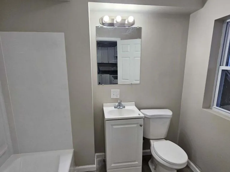 273 New Hancock St — Photo 11