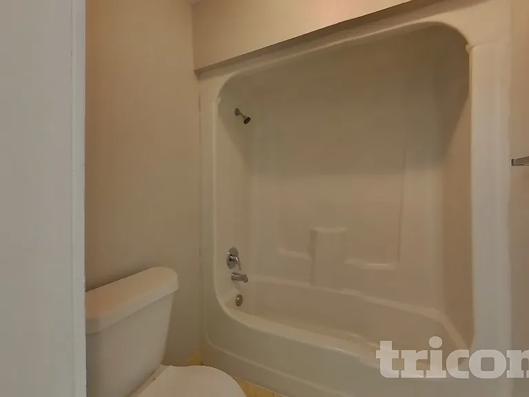 4930 Heritage Valley Dr — Photo 16