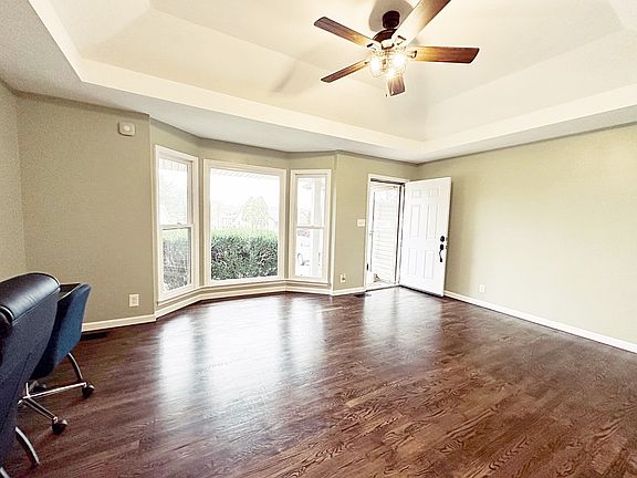 4th image of 1768 Butternut Dr