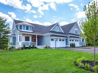 60 Main St #4, Wenham, MA 01984