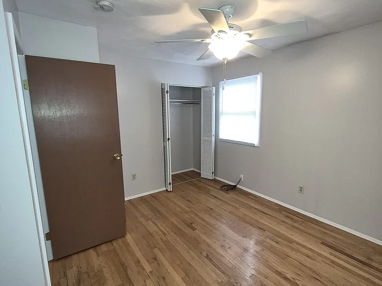 140 Cedar Ct — Photo 23