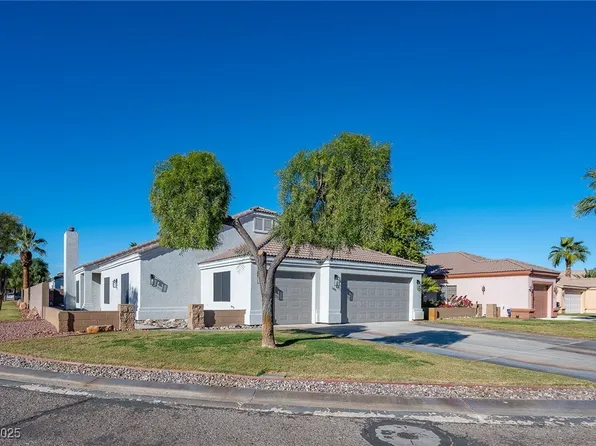 1446 Palm Dr, Laughlin, NV 89029