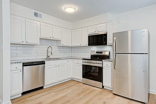 2912 Brinkey Way Photo 1