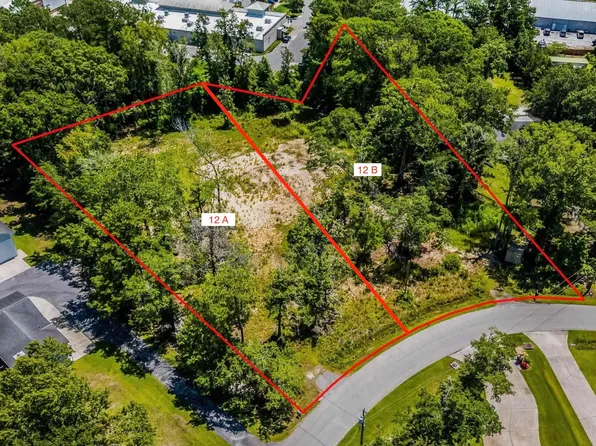 11051 Lee Cir, Murrells Inlet, SC 29576