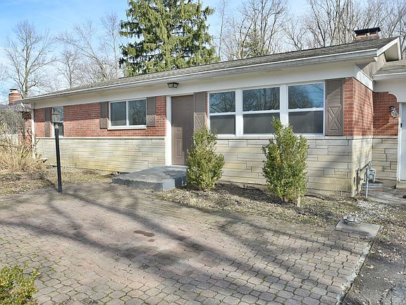 4th image of 4575 Ayrshire St
