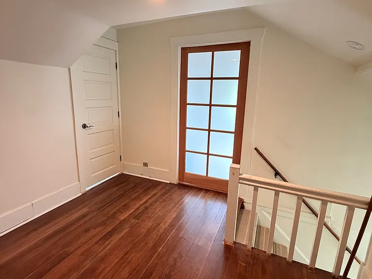 1828 NE Ravenna Blvd — Photo 18