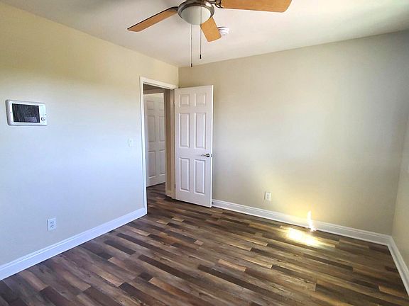 5th image of 506 Canyon Dr Unit 18